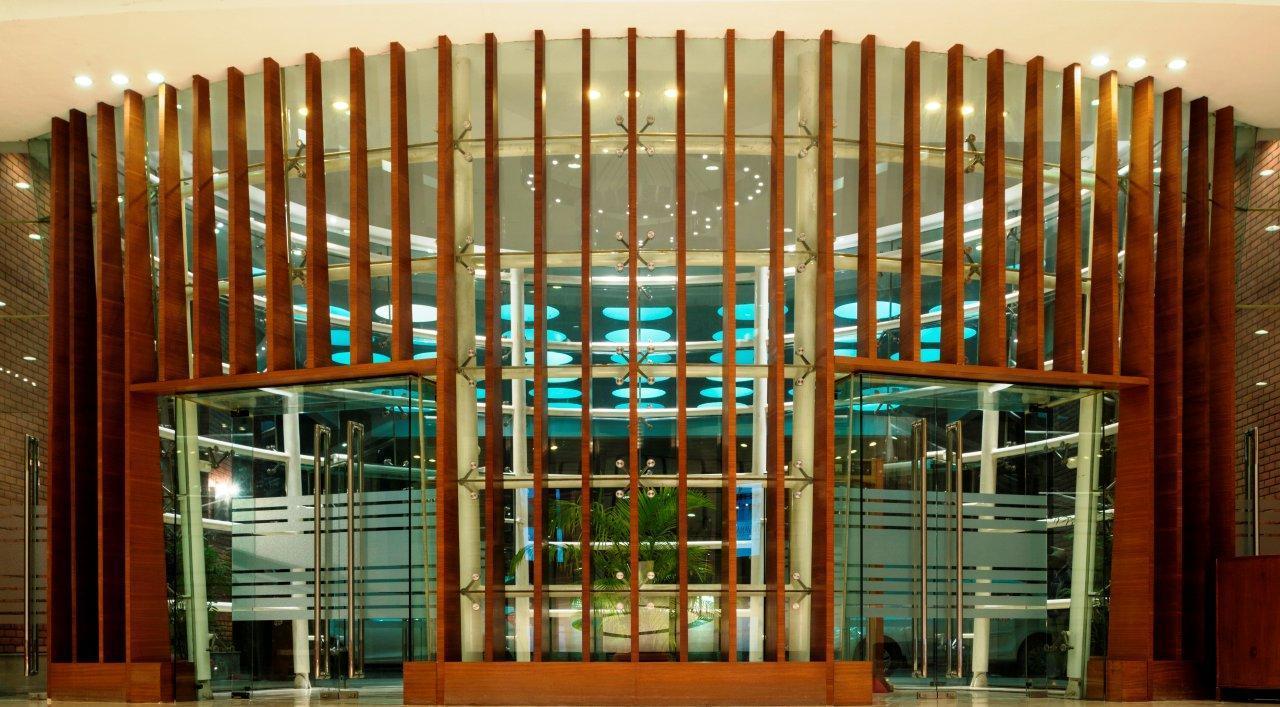 Aveda Hotel - Ludhiana Лудхиана Экстерьер фото